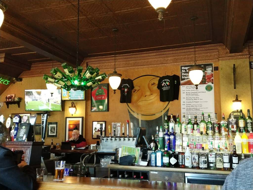 P.J. McIntyres Irish Pub | restaurant | 17119 Lorain Ave, Cleveland, OH 44111, USA | 2169419311 OR +1 216-941-9311