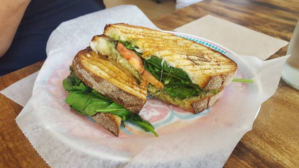 Circes Grotto | restaurant | 24901, 85 Wentworth St, Charleston, SC 29401, USA | 8432034073 OR +1 843-203-4073