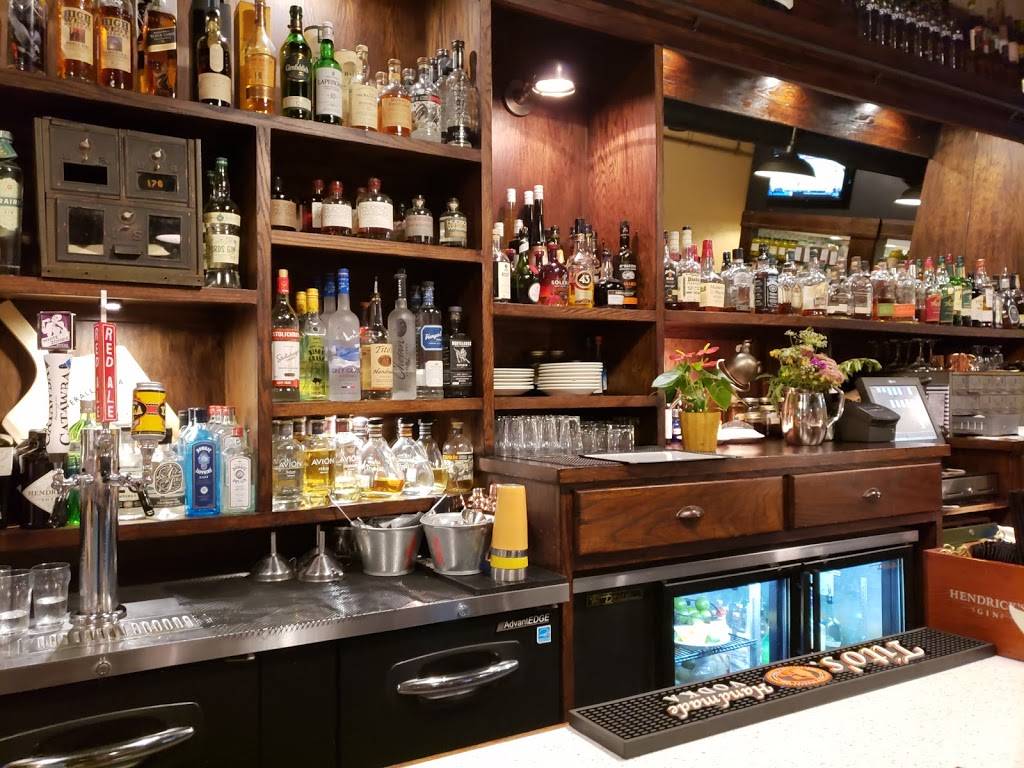 The Main Street Pizza Company | restaurant | 242 E Main St, Kingsport, TN 37660, USA | 4235307010 OR +1 423-530-7010