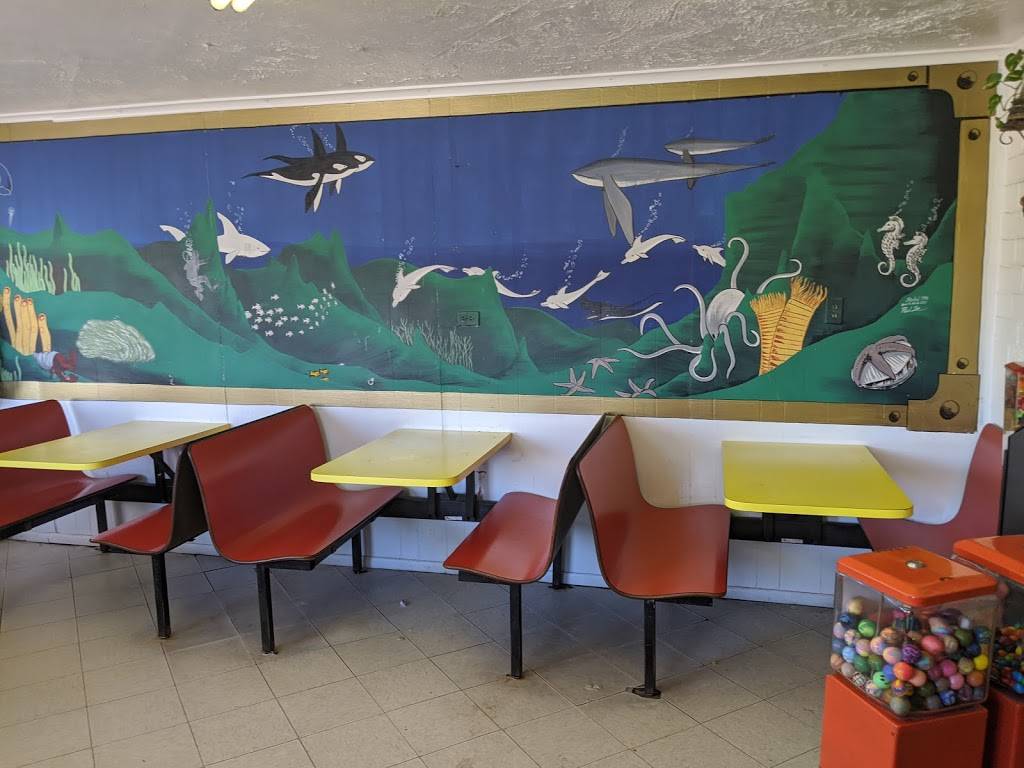 Sues Fish & Chips | restaurant | 2500 S 4th Ave, Tucson, AZ 85713, USA | 5206225711 OR +1 520-622-5711