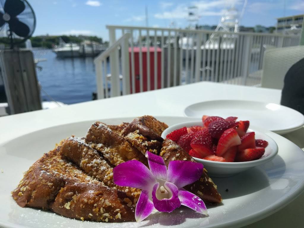 The Nauti Dawg Marina Cafe | cafe | 2841 Marina Cir, Lighthouse Point, FL 33064, USA | 9549410246 OR +1 954-941-0246