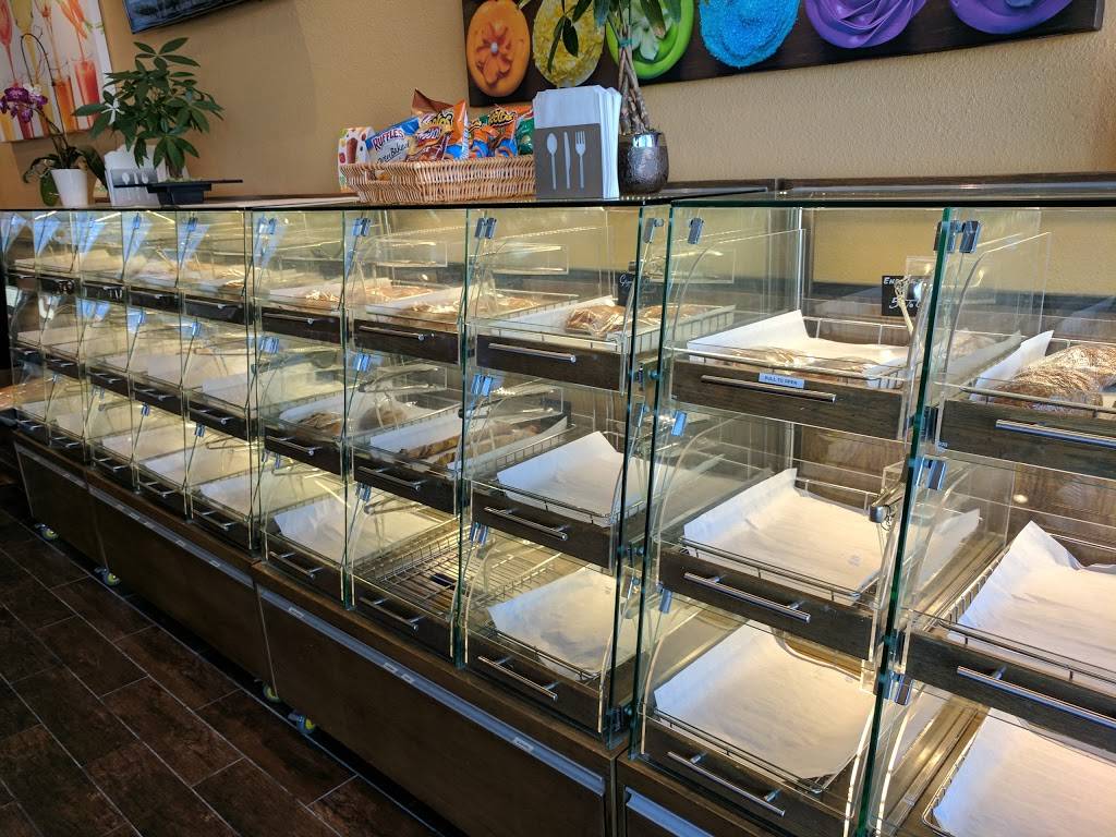 Banh Mi Bakery & Cafe | restaurant | 9353 Clairemont Mesa Blvd, San Diego, CA 92123, USA | 8585985009 OR +1 858-598-5009