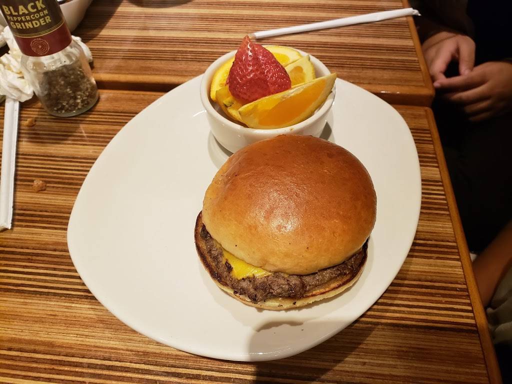 Outback Steakhouse | restaurant | 280 Marsh Ave, Staten Island, NY 10314, USA | 7187613907 OR +1 718-761-3907