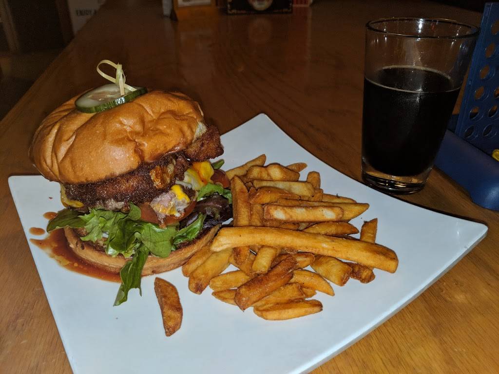 Effins Pub & Grill | restaurant | 6164 El Cajon Blvd, San Diego, CA 92115, USA | 6192299800 OR +1 619-229-9800