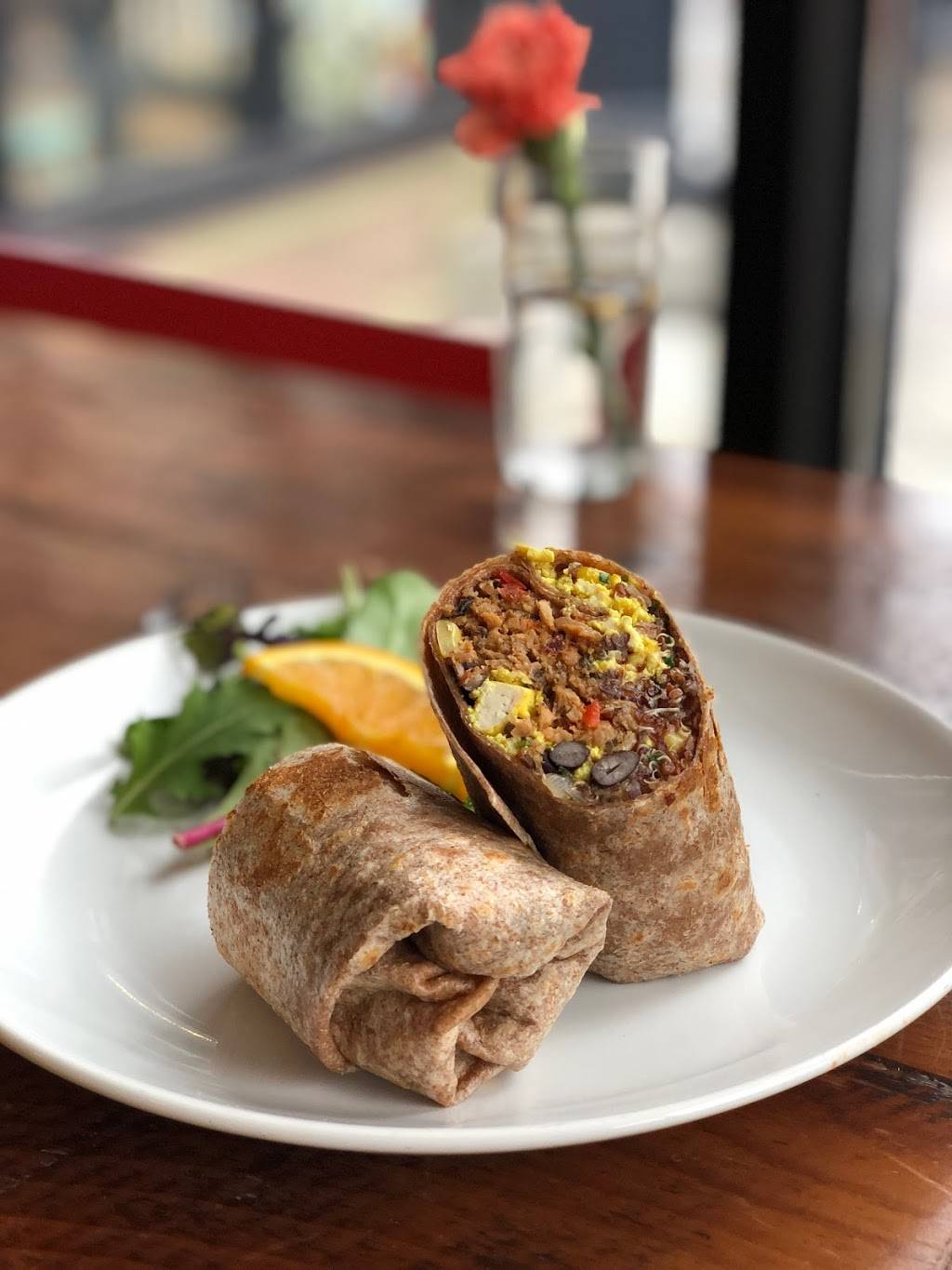 Perks At Horsefeathers | restaurant | 346 Connecticut St, Buffalo, NY 14213, USA | 7167250081 OR +1 716-725-0081