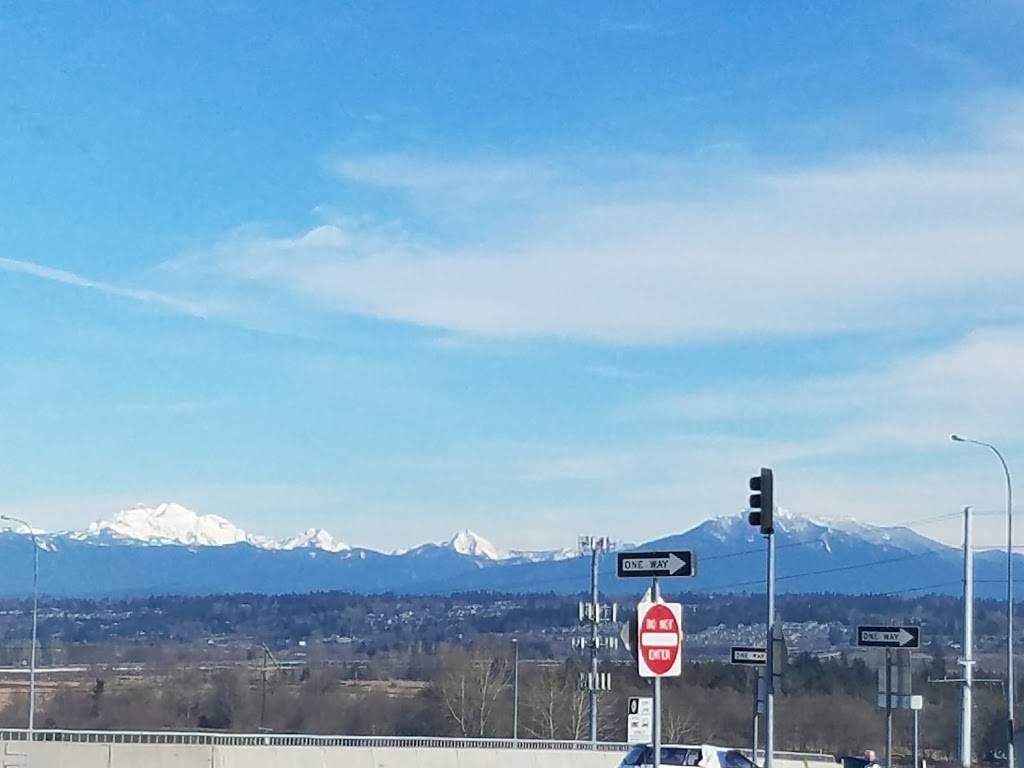 Ivars Seafood Bar | restaurant | 1520 41st St, Everett, WA 98201, USA | 4252529292 OR +1 425-252-9292