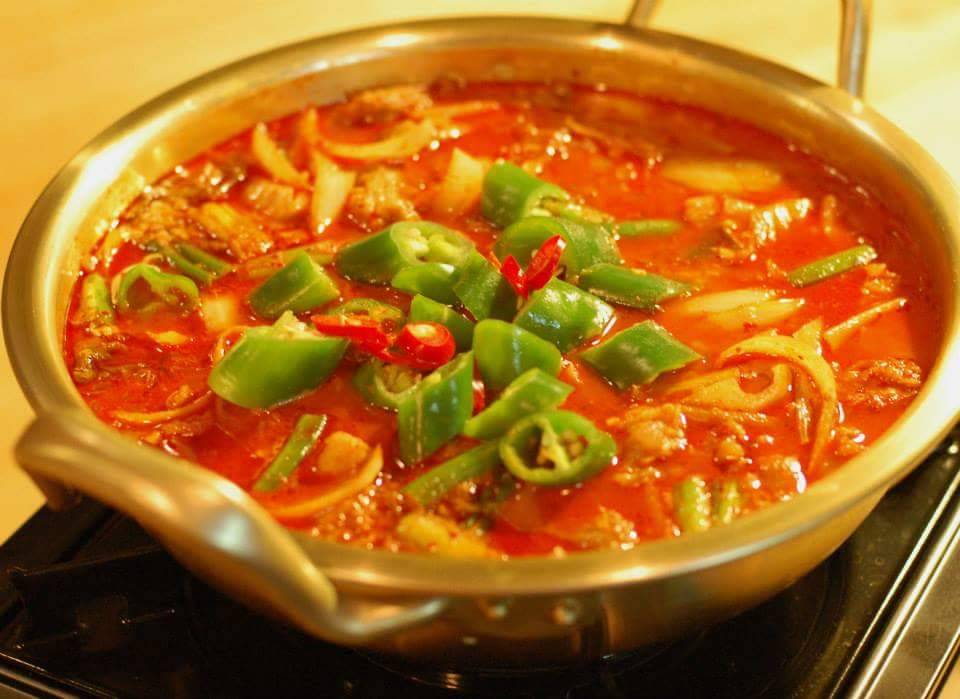 Jasons Cozyday | restaurant | 430 W Chew Ave, Philadelphia, PA 19120, USA | 2155484290 OR +1 215-548-4290