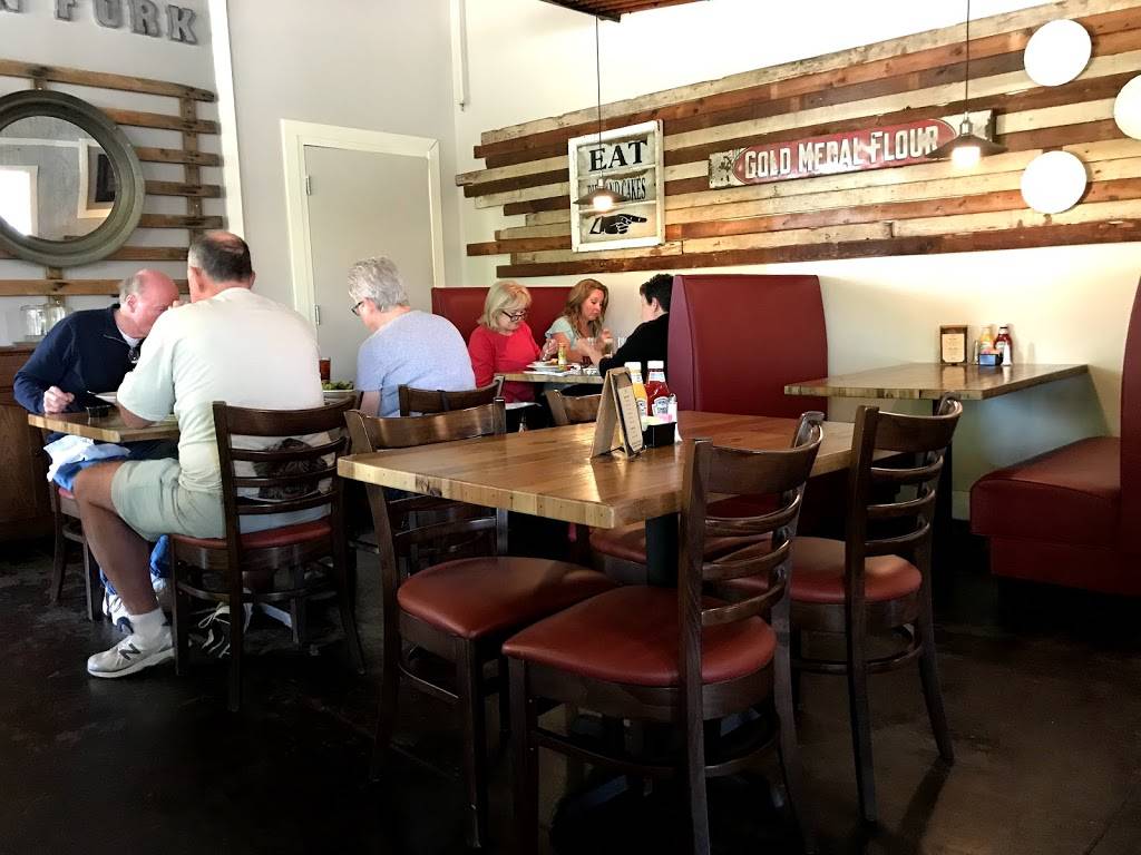 Iron Fork Cafe | restaurant | 106 Harmony Crossing #1, Eatonton, GA 31024, USA | 7622201033 OR +1 762-220-1033