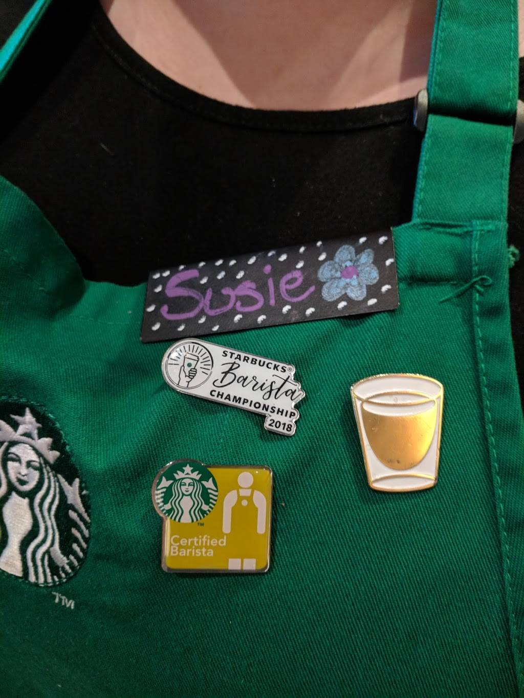 Starbucks | cafe | 545 E Aurora Rd #2, Macedonia, OH 44056, USA | 3304686516 OR +1 330-468-6516