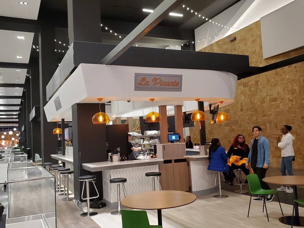 La Picante | restaurant | 100 N Water St Suite 350, Norwalk, CT 06854, USA | 4752839377 OR +1 475-283-9377