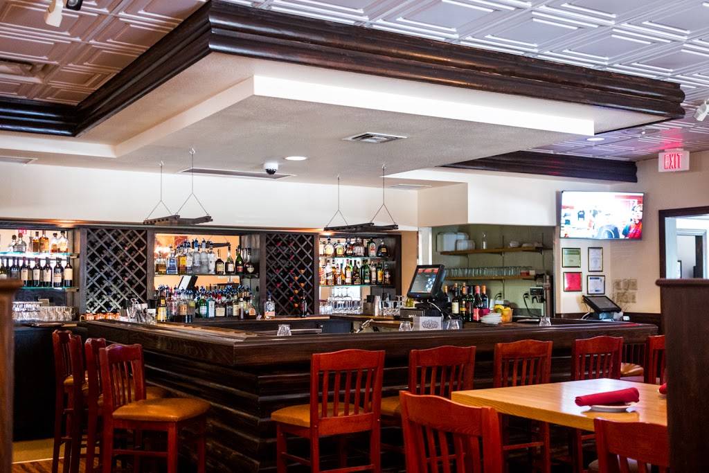 Springfield Char House | restaurant | 2500 Sunrise Dr, Springfield, IL 62703, USA | 2176795022 OR +1 217-679-5022