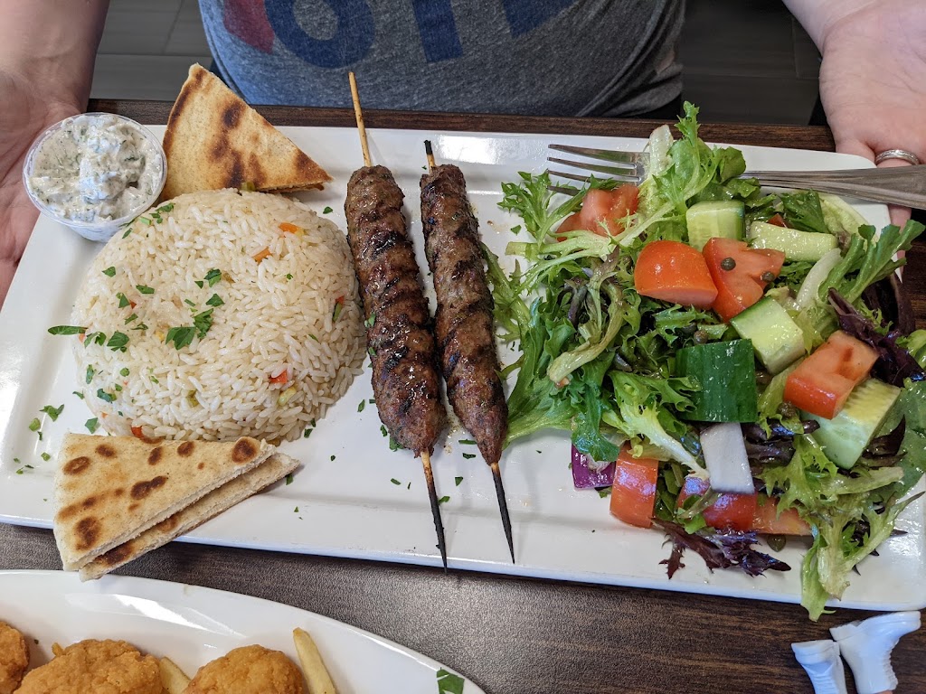 Grill & Chill | restaurant | JGQF+XJX, Lompoc, CA 93436, USA | 8055886307 OR +1 805-588-6307