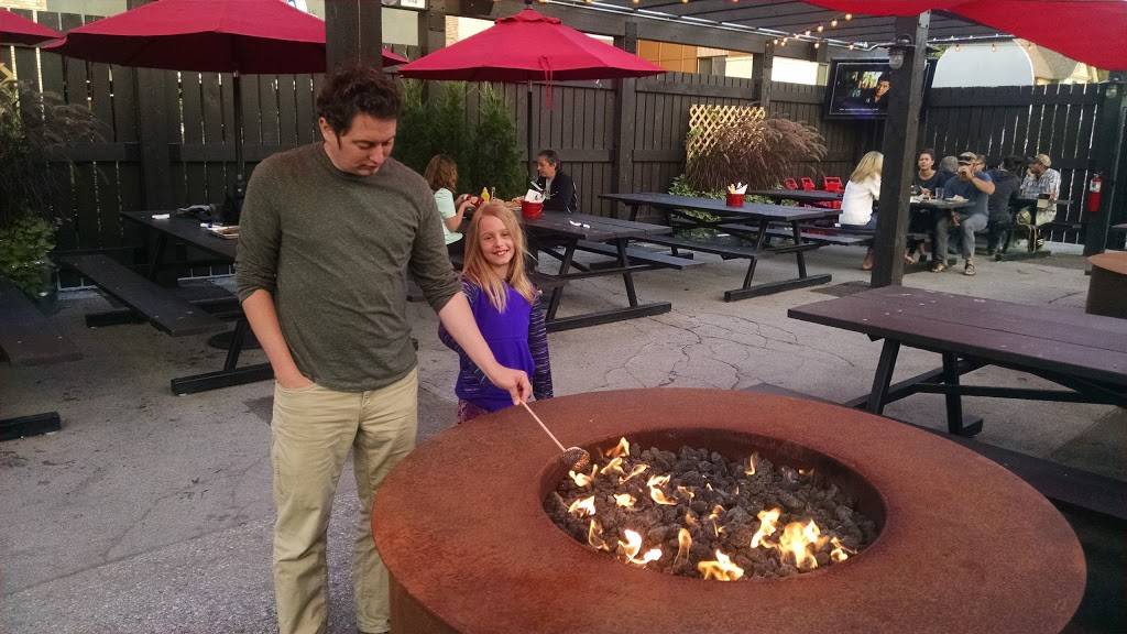 The Shed Beer Garden | restaurant | 423 S Union St, Traverse City, MI 48684, USA | 2319229518 OR +1 231-922-9518