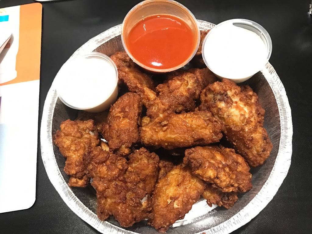 The Original Mama Mias Pizza | meal delivery | 4638 N Cumberland Ave, Chicago, IL 60656, USA | 7736258500 OR +1 773-625-8500