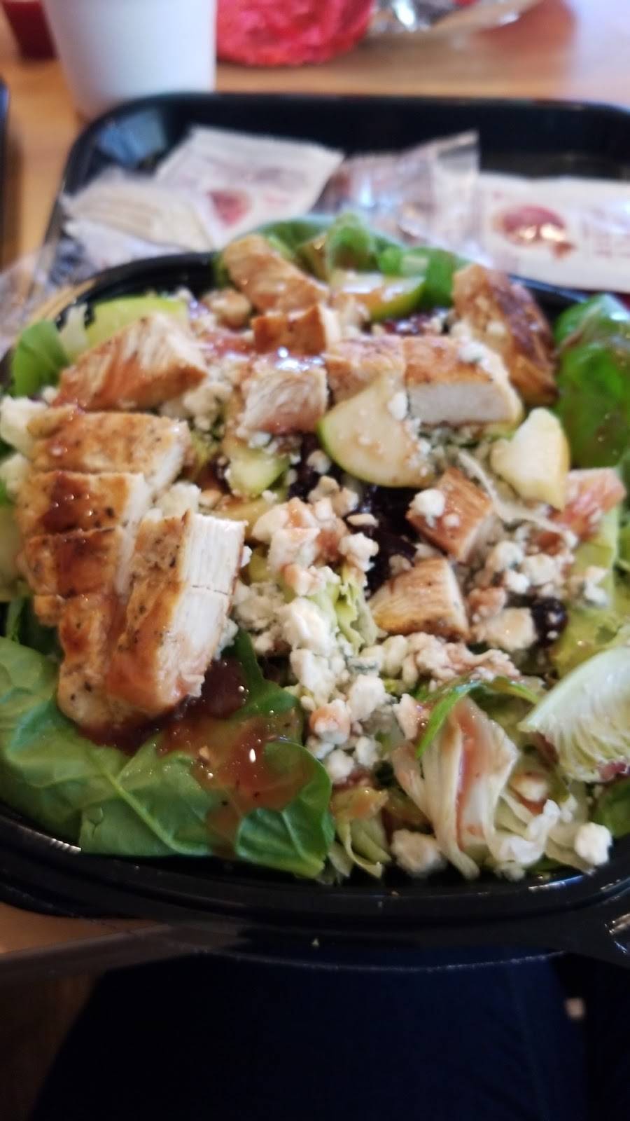 Wendys | restaurant | 23969 Mission Blvd, Hayward, CA 94544, USA | 5105386320 OR +1 510-538-6320