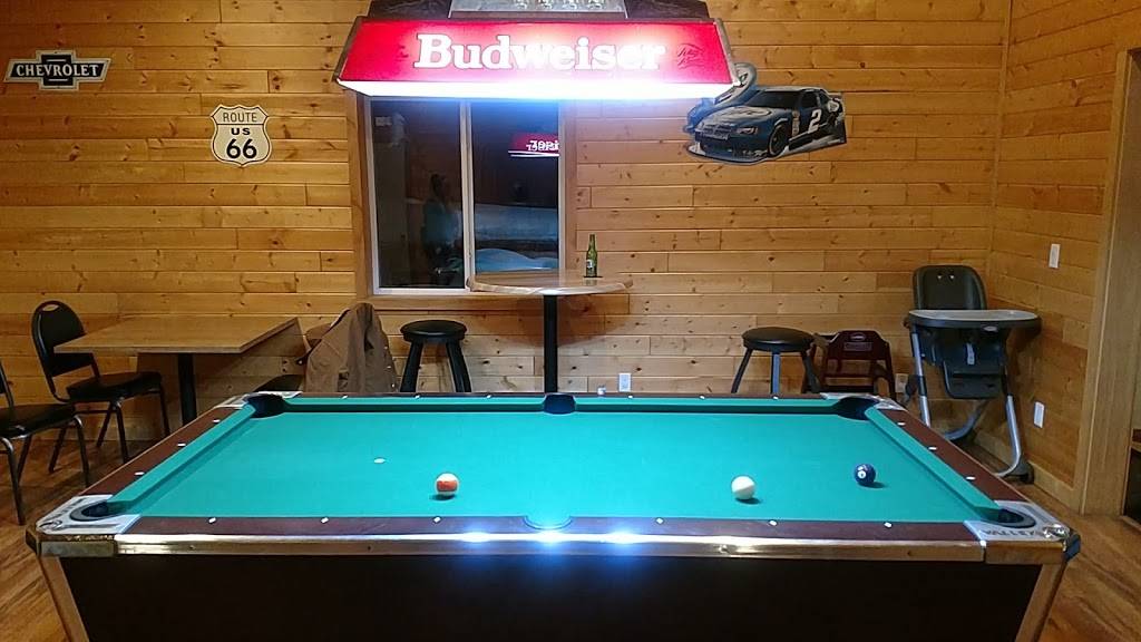 Two Fat Guys Bar & Grill | restaurant | Marenisco, MI 49947, USA | 9067873018 OR +1 906-787-3018