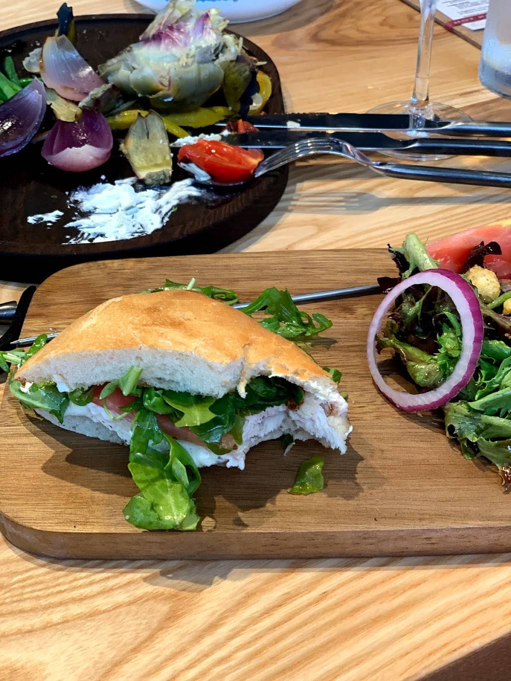 Nomad | restaurant | 2050 Polaris Pkwy, Columbus, OH 43240, USA | 6145058466 OR +1 614-505-8466