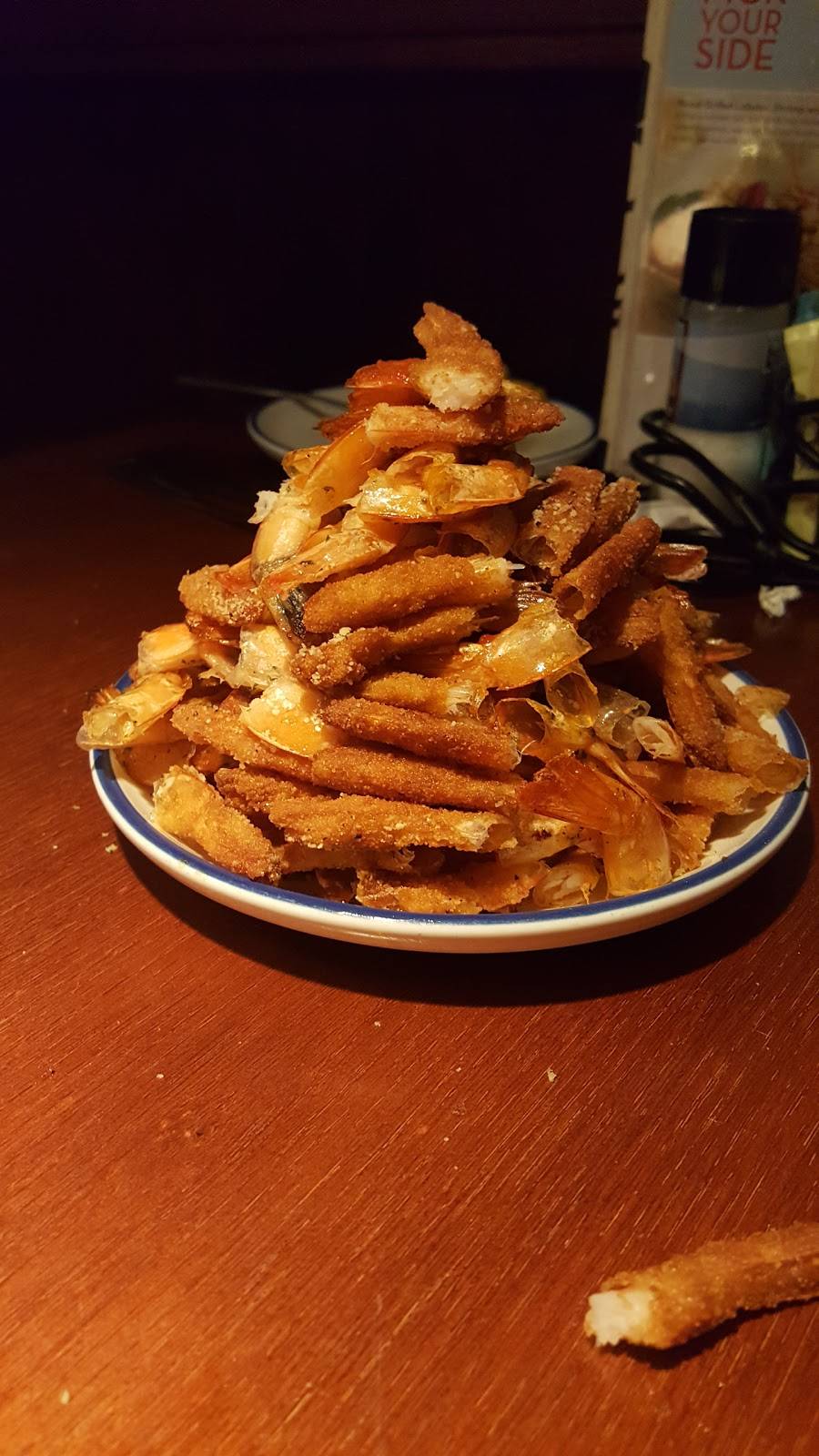 Red Lobster | restaurant | 5827 E State St, Rockford, IL 61108, USA | 8153975682 OR +1 815-397-5682