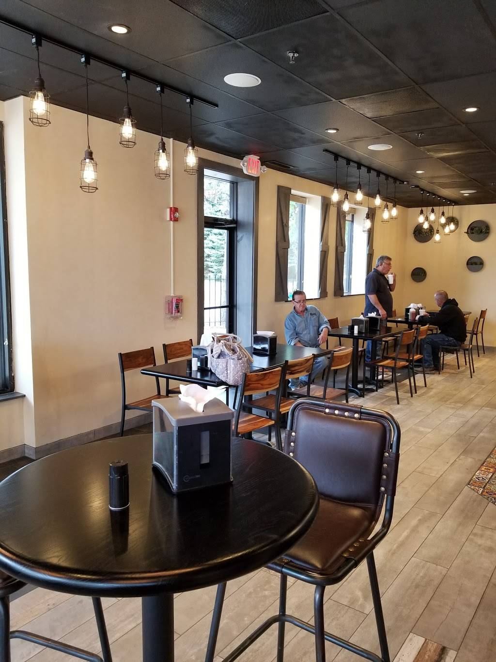 Burrito Express | restaurant | 220 Hawthorn Village Commons, Vernon Hills, IL 60061, USA | 2244244649 OR +1 224-424-4649