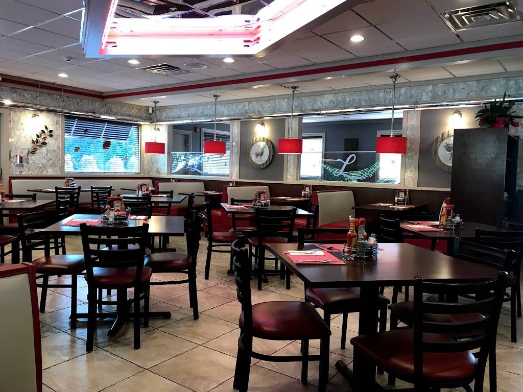 Lakeside Diner | restaurant | 16 Ringwood Ave, Ringwood, NJ 07456, USA | 8623770999 OR +1 862-377-0999