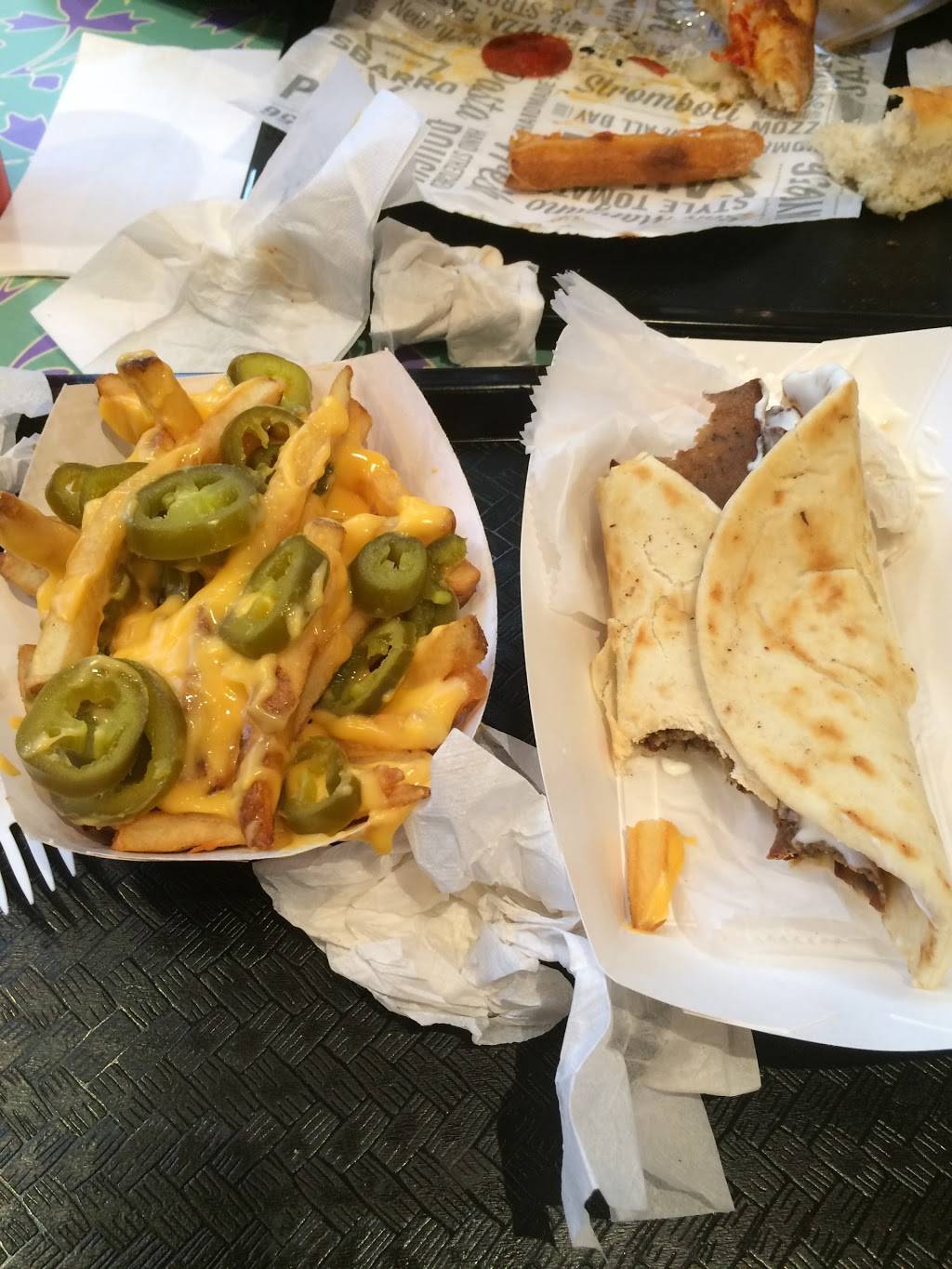 Great Steak | restaurant | 152 Stratford Square Mall, Space A-26, Bloomingdale, IL 60108, USA | 6308937737 OR +1 630-893-7737