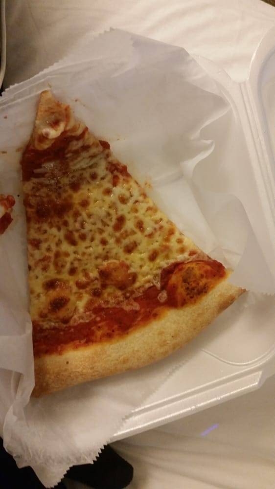 Luigis Pizza & Italian Restaurant | restaurant | 3138 N Woodland Blvd, DeLand, FL 32720, USA | 3867360145 OR +1 386-736-0145