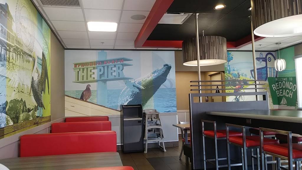 Carls Jr / Green Burrito | restaurant | 701 N Pacific Coast Hwy, Redondo Beach, CA 90277, USA | 3103793331 OR +1 310-379-3331