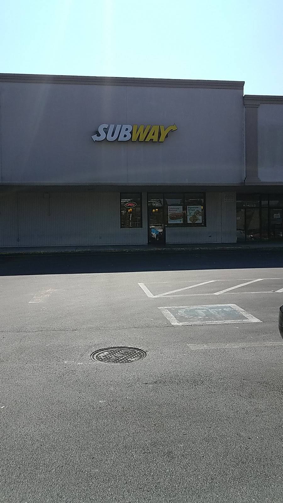 Subway | restaurant | 314 Merchant Dr C, Knoxville, TN 37912, USA | 8656888316 OR +1 865-688-8316