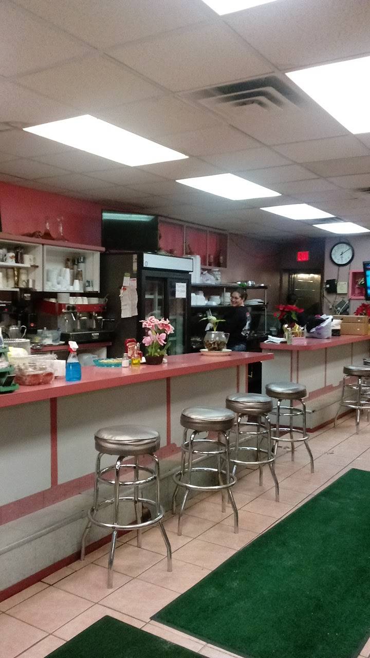 Tu Pais Restaurant | restaurant | 618 Broadway, Newark, NJ 07104, USA | 9733508655 OR +1 973-350-8655