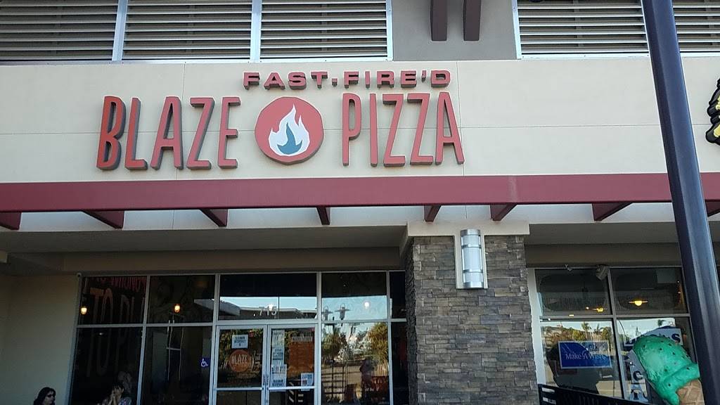 Blaze Pizza | meal takeaway | 715 Betteravia Rd, Santa Maria, CA 93454, USA | 8059041037 OR +1 805-904-1037