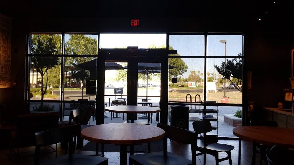 Starbucks | cafe | 4055 Lake Rd, West Sacramento, CA 95691, USA | 9163715616 OR +1 916-371-5616