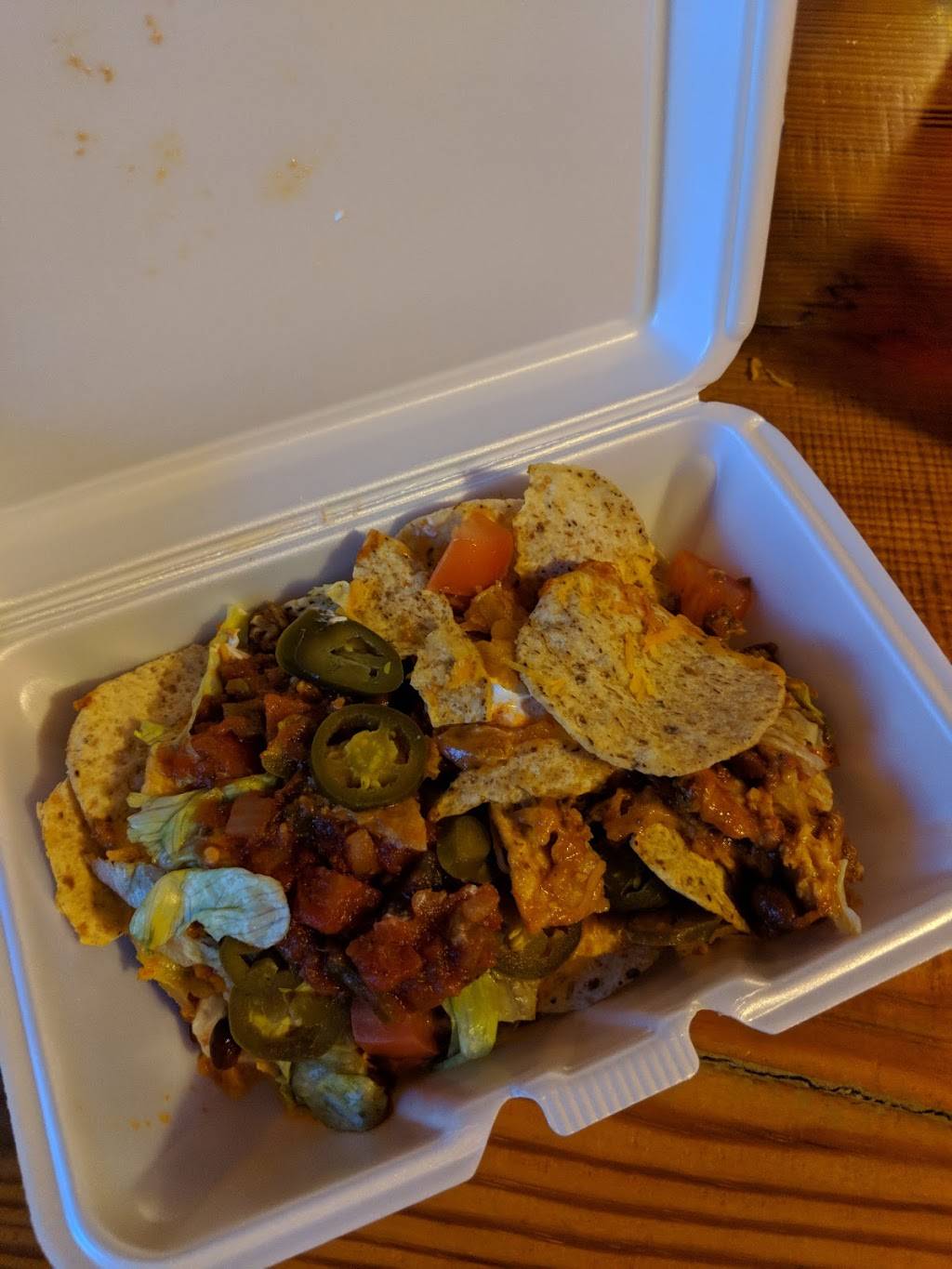 The Village Bar | restaurant | 12247 Manchester Rd, Des Peres, MO 63131, USA | 3148214532 OR +1 314-821-4532