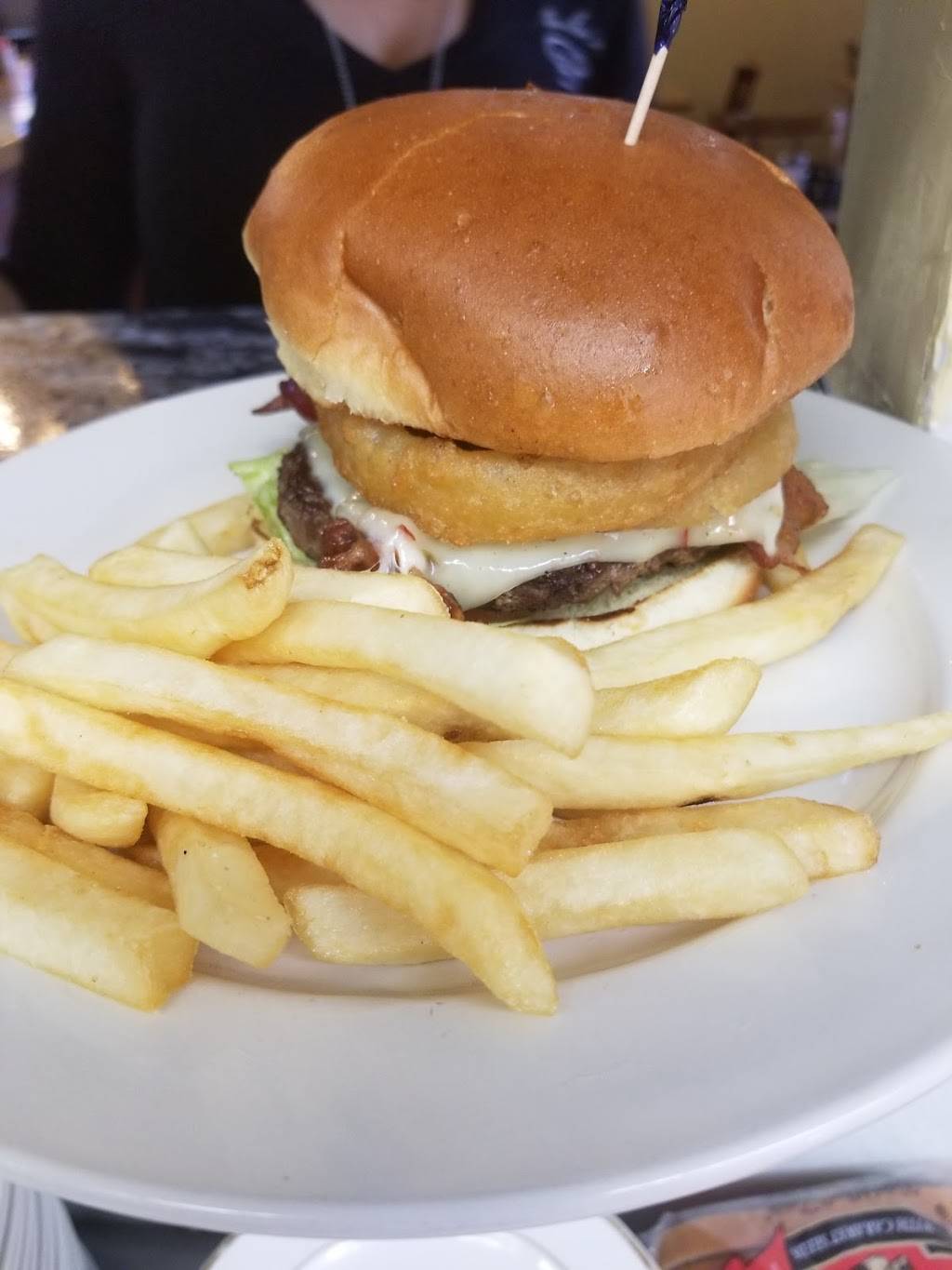 Julio’s family restaurant | restaurant | 2005 W Court St, Kankakee, IL 60901, USA | 8155237696 OR +1 815-523-7696