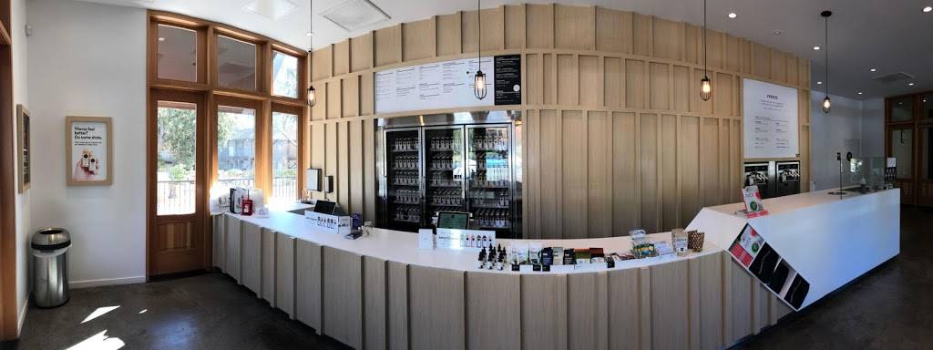 Pressed Juicery | restaurant | 23500 Park Sorrento, Calabasas, CA 91302, USA | 8182258985 OR +1 818-225-8985