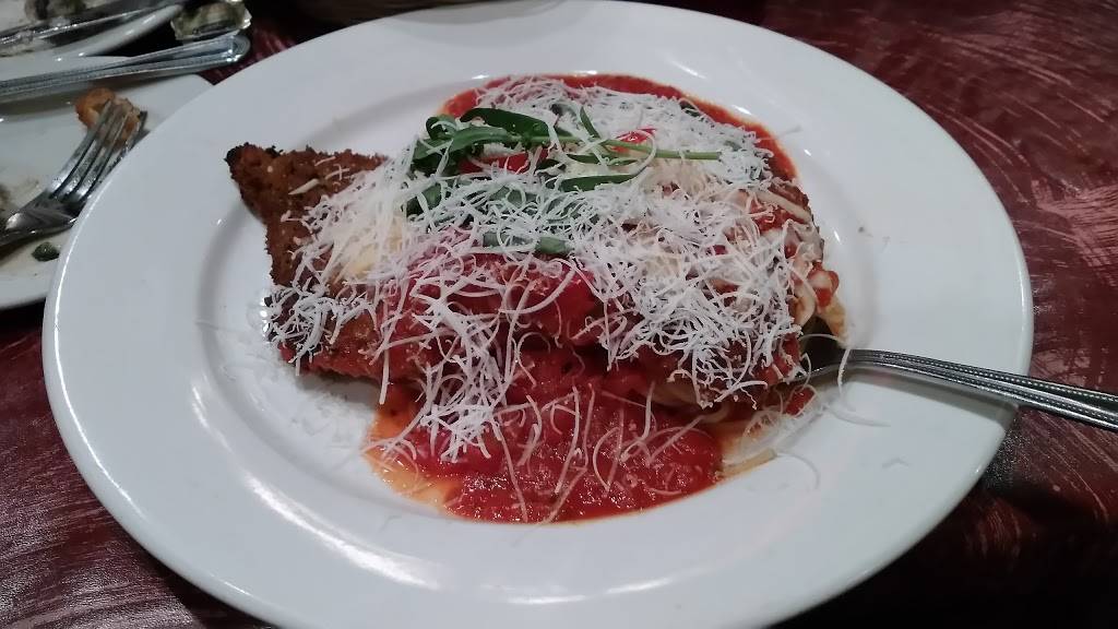 Louie Italian Restaurant | restaurant | 4979 Northwest Loop 410, San Antonio, TX 78229, USA | 2104814360 OR +1 210-481-4360