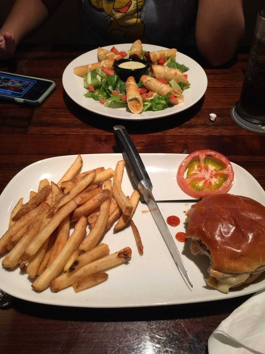 LongHorn Steakhouse | meal takeaway | 307 SE 17th St, Ocala, FL 34471, USA | 3523689600 OR +1 352-368-9600