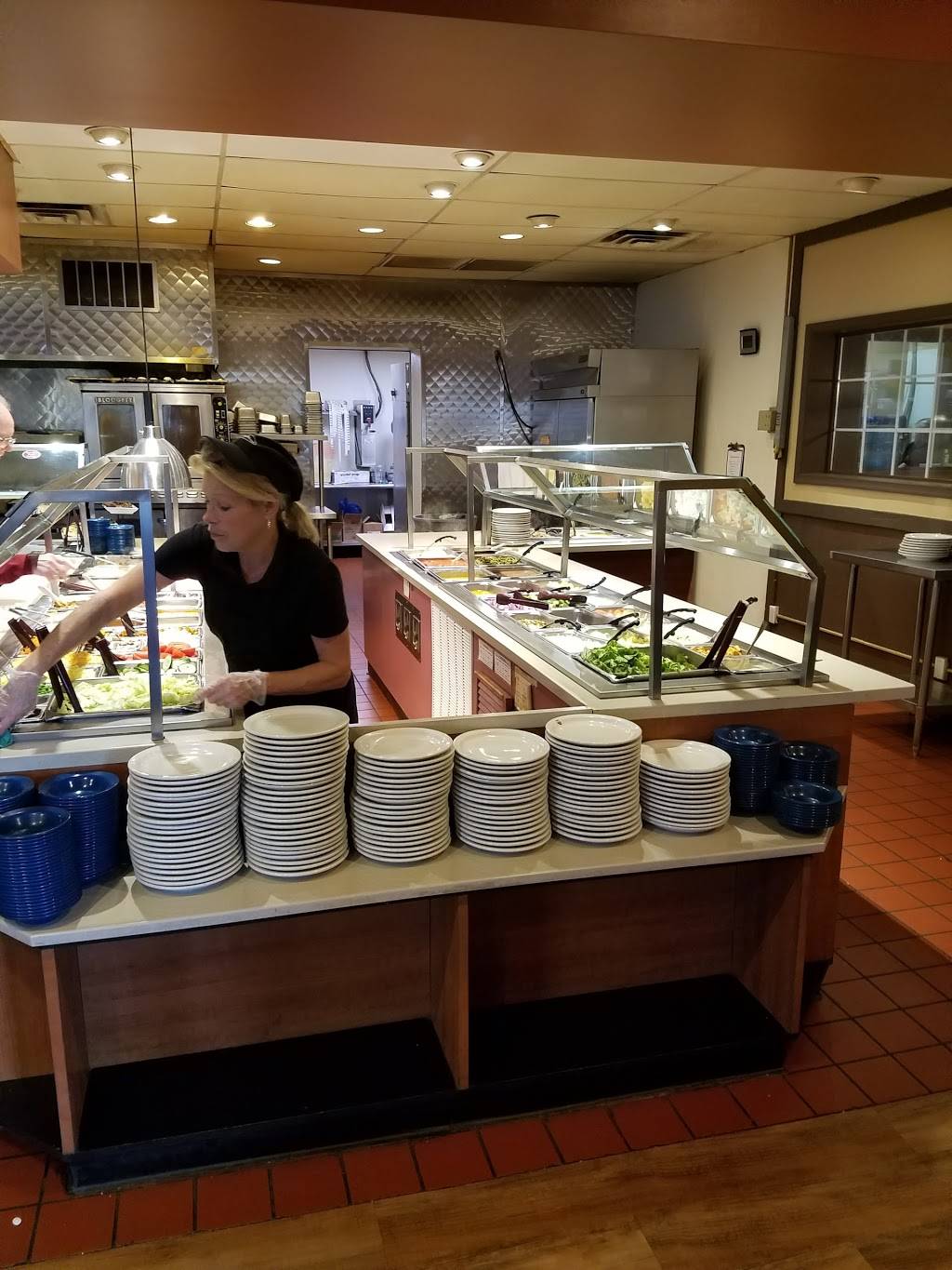 Country Cookin | restaurant | 20584 Timberlake Rd, Lynchburg, VA 24502, USA | 4342391996 OR +1 434-239-1996