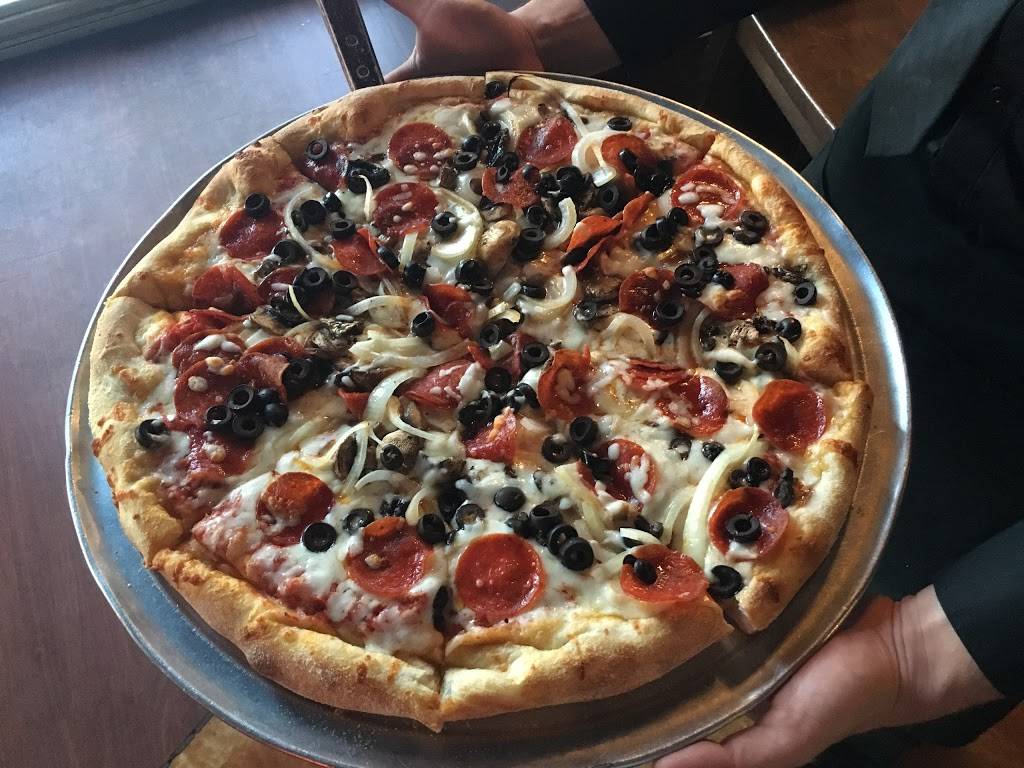 I Love NY Pizza Restaurant Bar & Grill | restaurant | 532 Cagan Park Ave, Clermont, FL 34714, USA | 3524323928 OR +1 352-432-3928