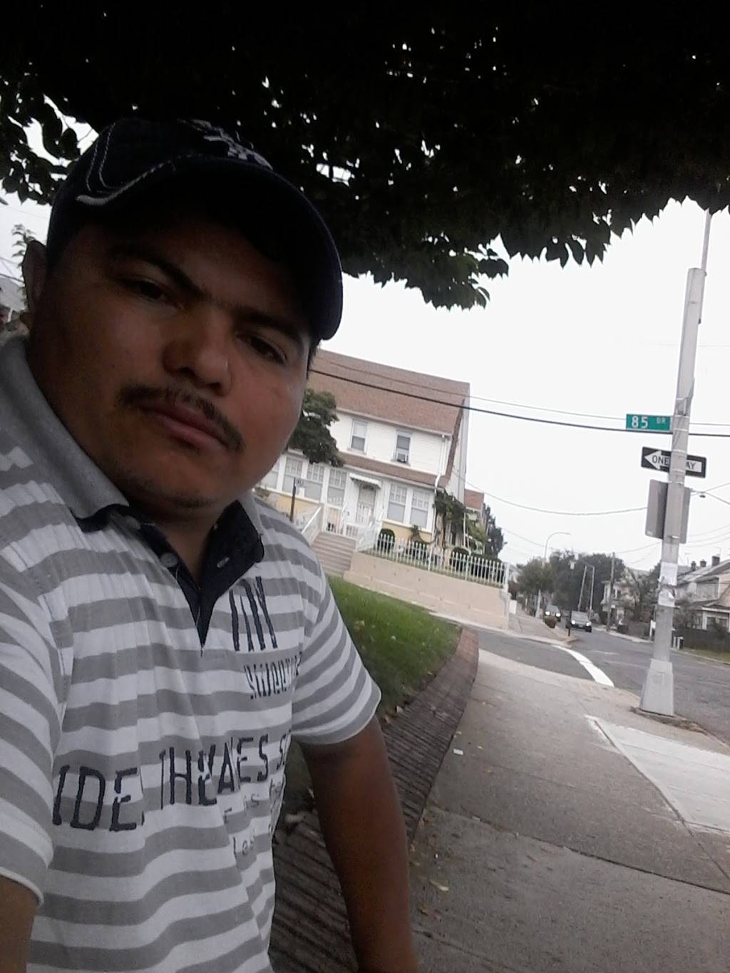 The Equipment Zone | restaurant | 104-7 Northern Blvd, Corona, NY 11368, USA | 7187794099 OR +1 718-779-4099