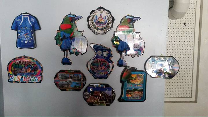 Tienda Salvadorena en Cleveland OH | restaurant | 11214 Lorain Ave, Cleveland, OH 44111, USA | 2166303916 OR +1 216-630-3916