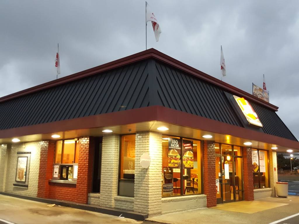 Jack in the Box | restaurant | 6080 Mission Gorge Rd, San Diego, CA 92120, USA | 6193251799 OR +1 619-325-1799