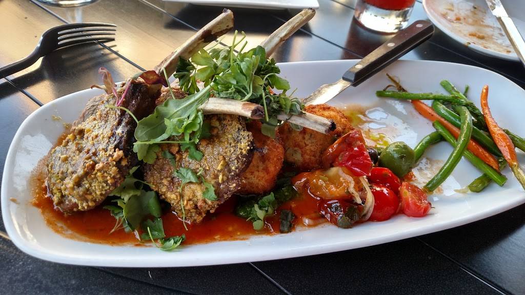 J. Coco | restaurant | 5203 Leavenworth St, Omaha, NE 68106, USA | 4028842626 OR +1 402-884-2626