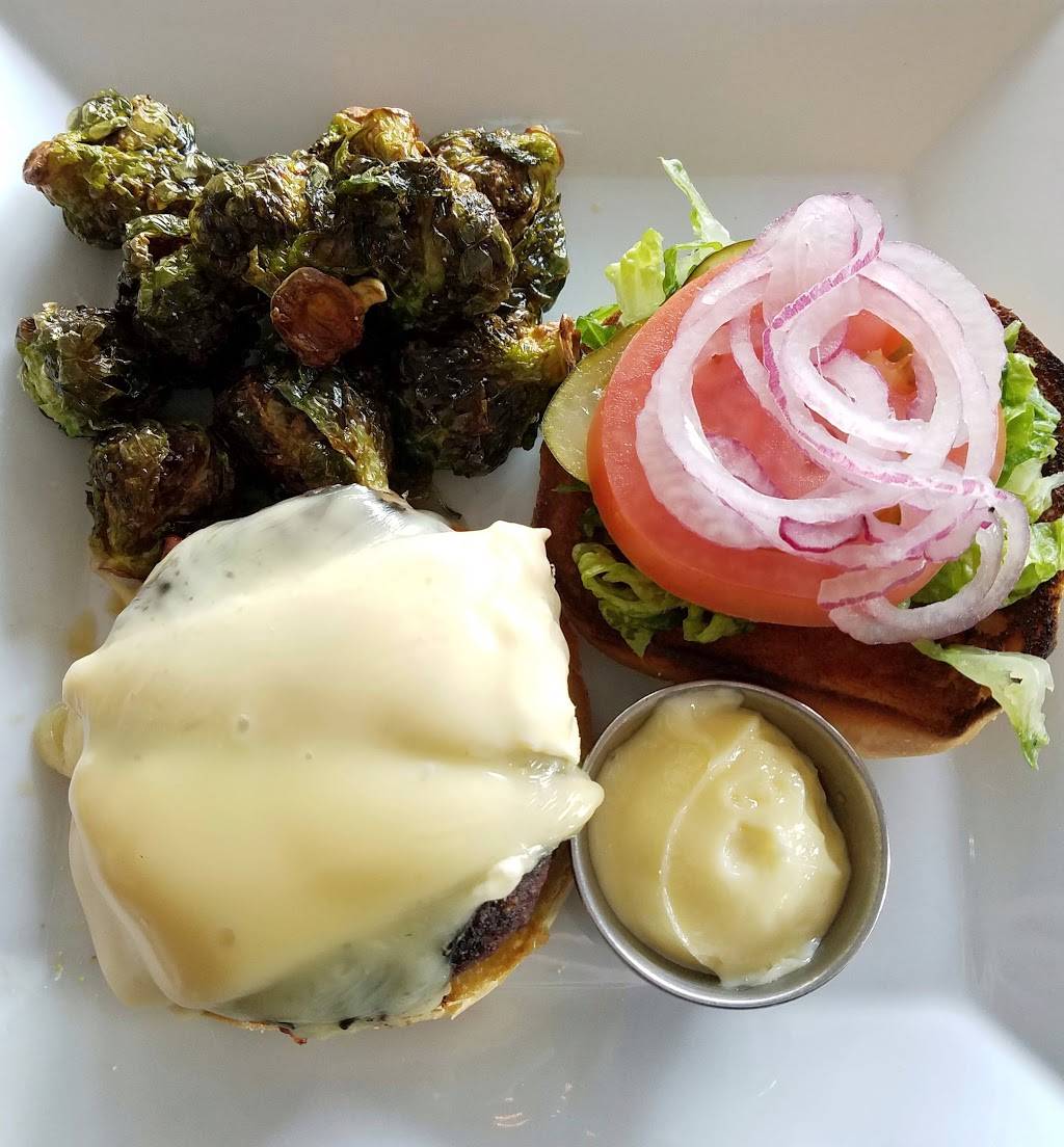 Sun Ray Grill | restaurant | 2600 Belle Chasse Hwy, Gretna, LA 70056, USA | 5043910053 OR +1 504-391-0053