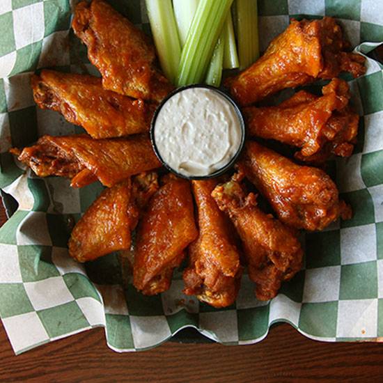 Solo Burgers&Wings | restaurant | 6413 Hillcrest Ave, Dallas, TX 75205, USA | 2144341711 OR +1 214-434-1711