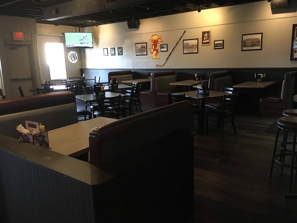Eagles Nest Sports Bar-Grill | restaurant | 1914 Campbell Rd, La Crosse, WI 54601, USA | 6087823969 OR +1 608-782-3969