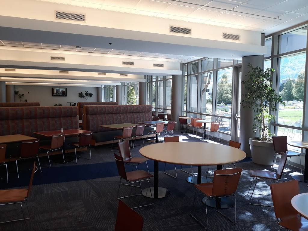 East Bay Café | restaurant | 1800 Novell Place, Provo, UT 84606, USA | 8018613037 OR +1 801-861-3037