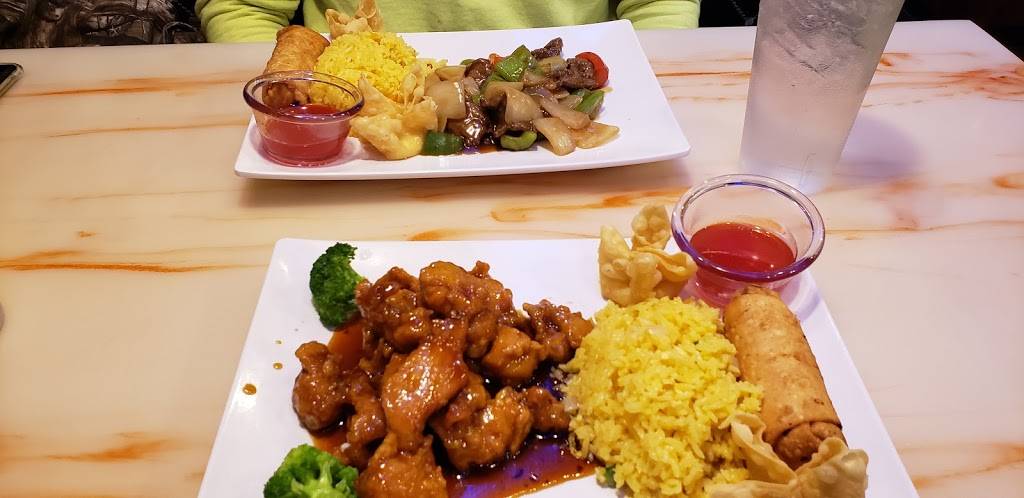 Empire Wok | restaurant | 400 Oaks Crossing, Plainwell, MI 49080, USA | 2696852838 OR +1 269-685-2838
