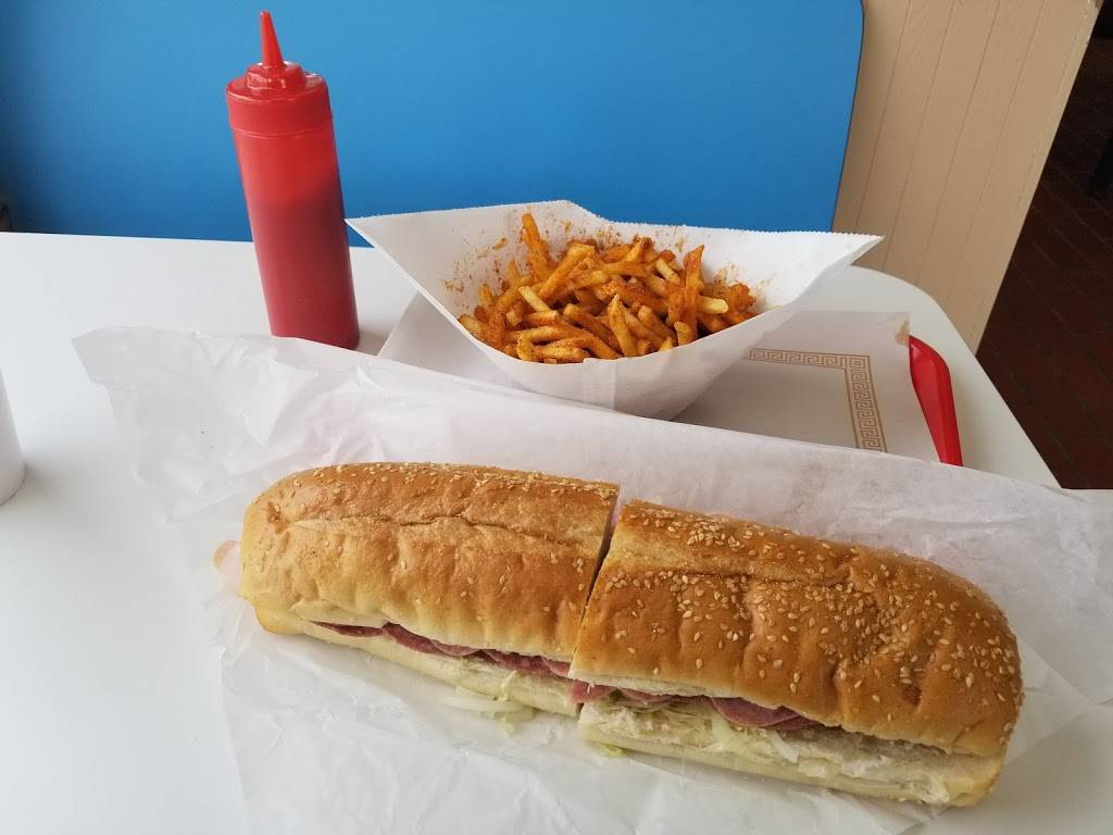 Submarine Tender | meal takeaway | 200 Desplaines Ave, Forest Park, IL 60130, USA | 7083664690 OR +1 708-366-4690