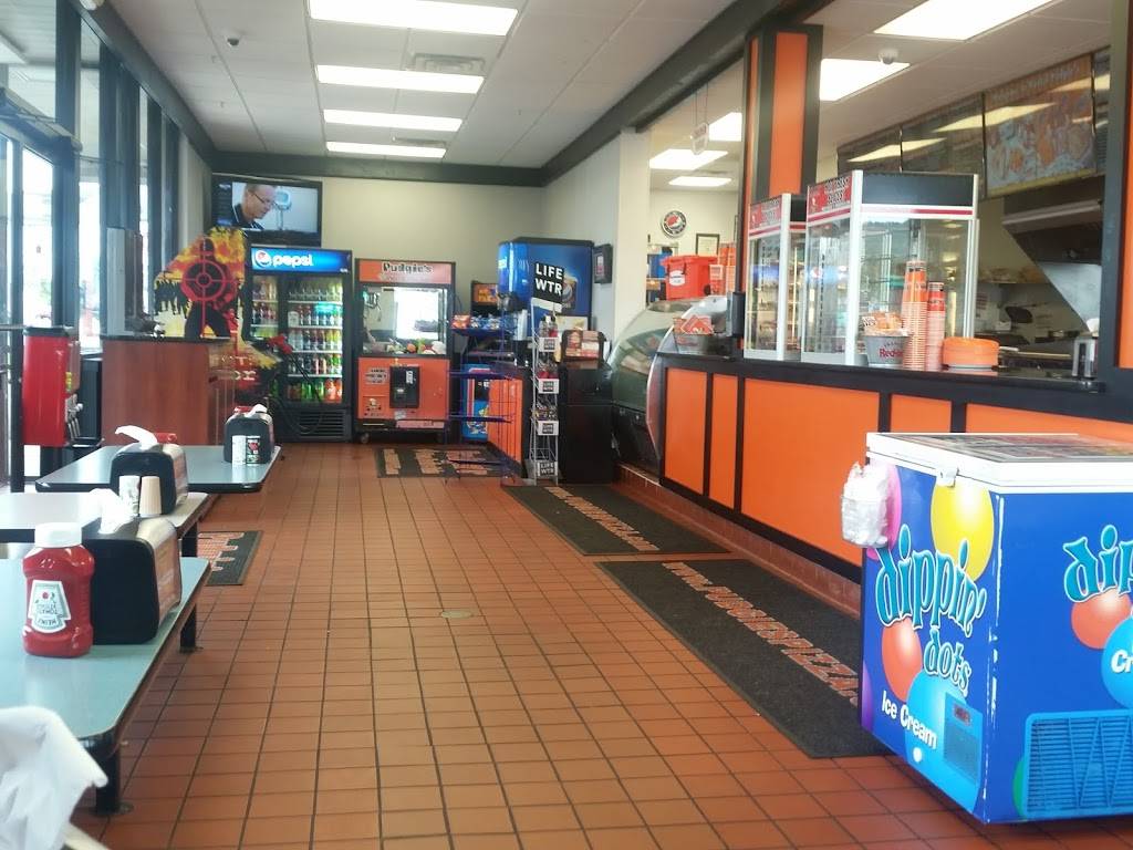 Pudgies Pizza | restaurant | 228 Vestal Pkwy E, Vestal, NY 13850, USA | 6077570001 OR +1 607-757-0001