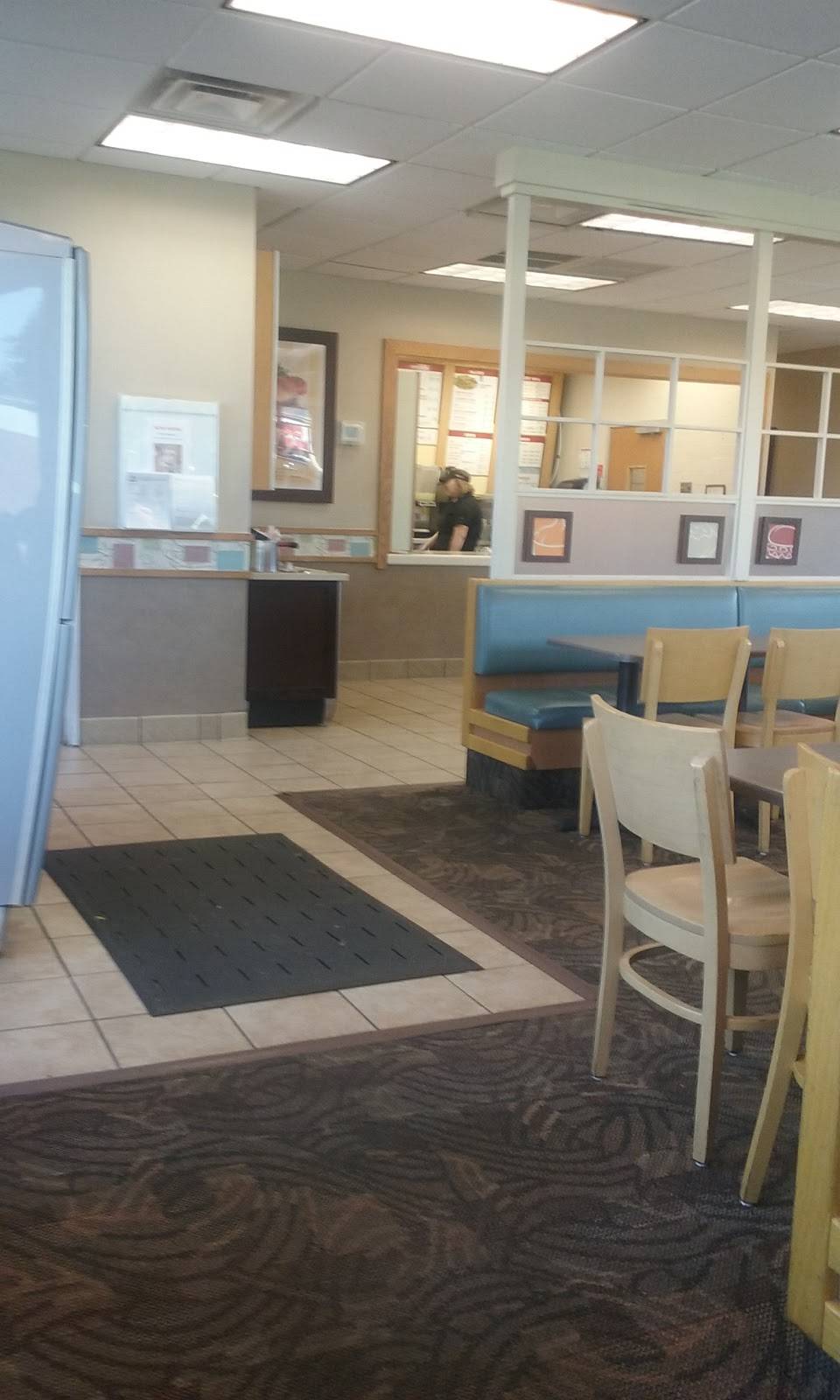 Wendys | restaurant | 531 E Nelson St, Lexington, VA 24450, USA | 5404635005 OR +1 540-463-5005